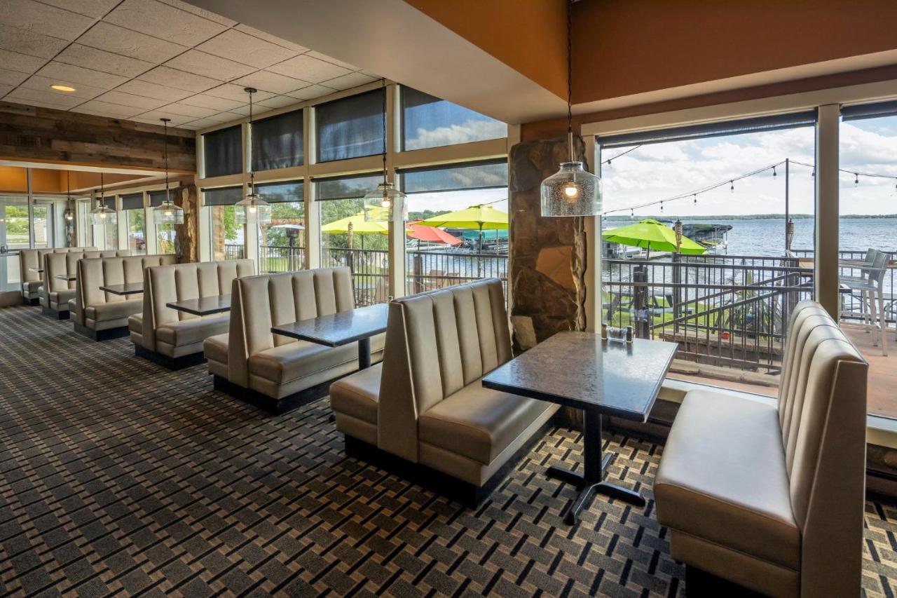 Holiday Inn Detroit Lakes By Ihg Екстериор снимка