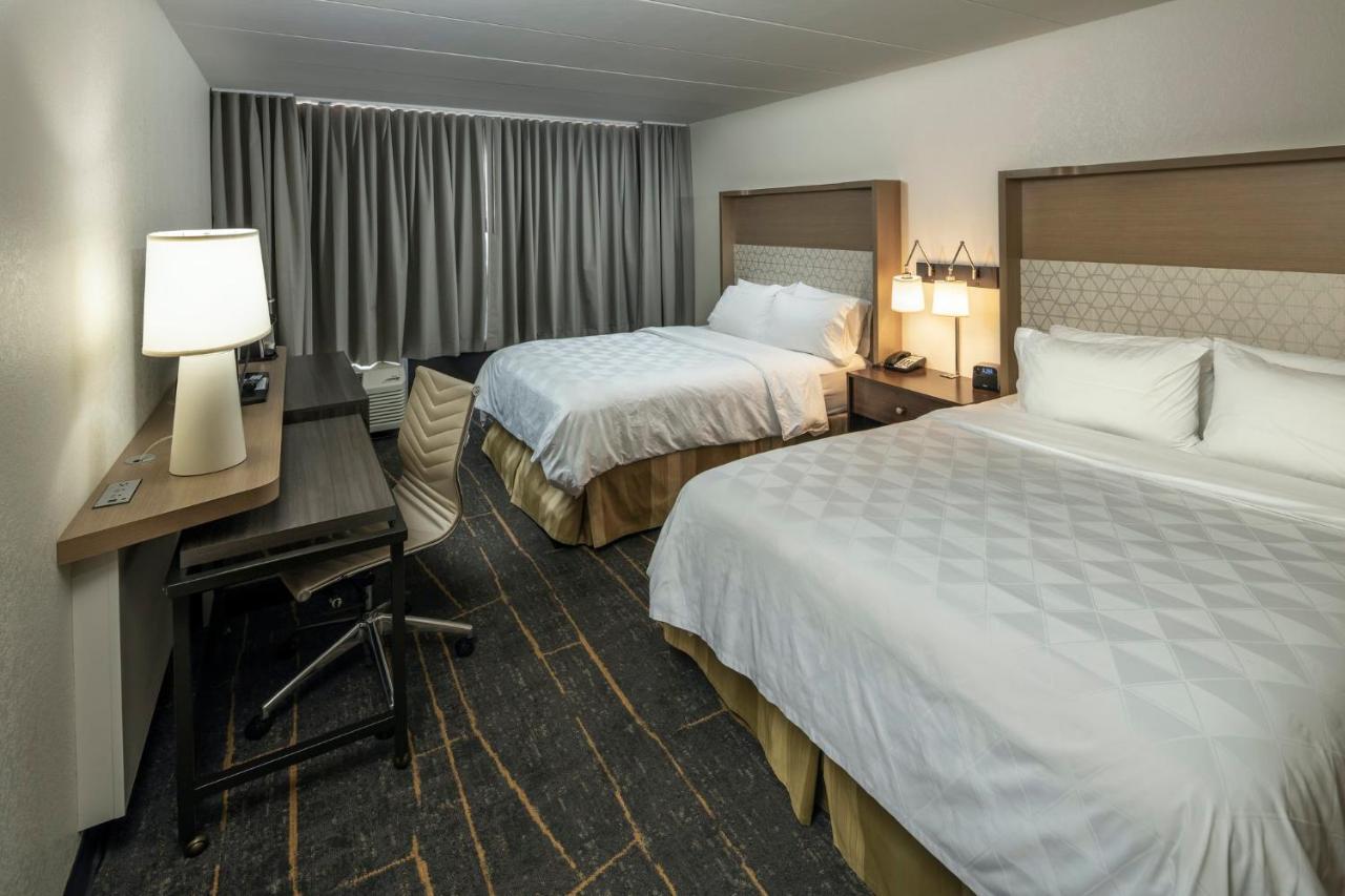 Holiday Inn Detroit Lakes By Ihg Екстериор снимка