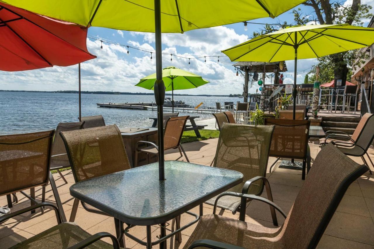 Holiday Inn Detroit Lakes By Ihg Екстериор снимка