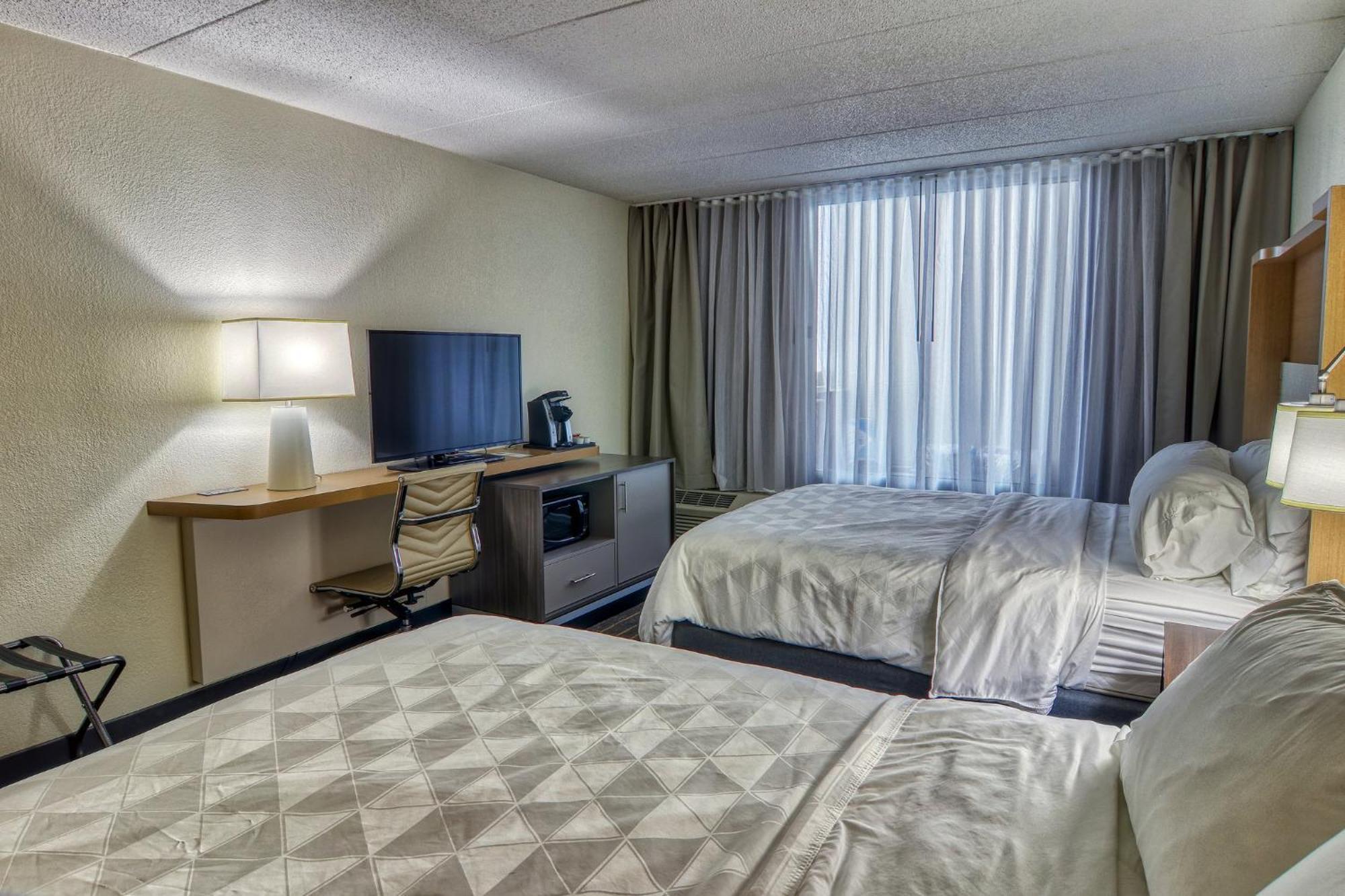 Holiday Inn Detroit Lakes By Ihg Екстериор снимка